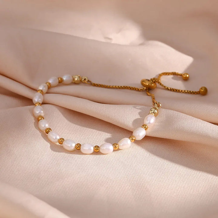 Aurelia Pearl Gold Bracelet