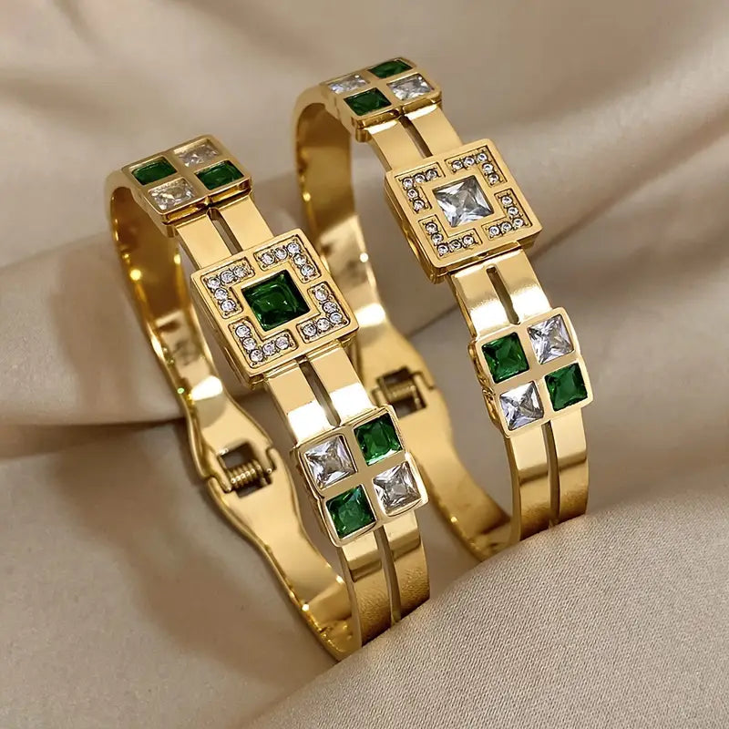 Esme Carrington Golden Bracelet
