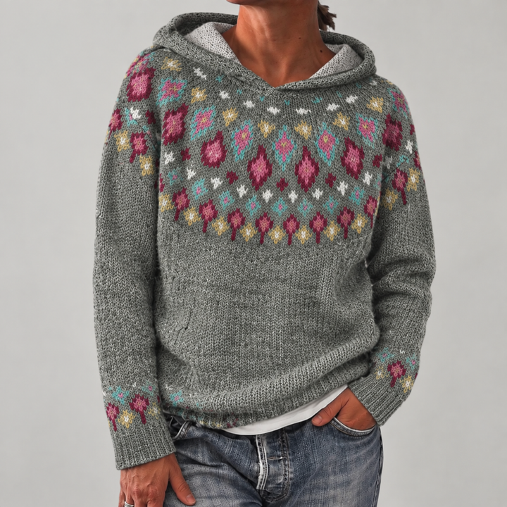 Mia - Warm Nordic Hoodie