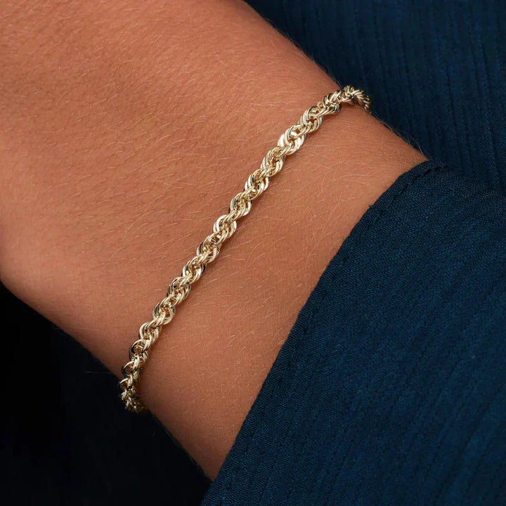 Twisted Chain Gold Bracelet