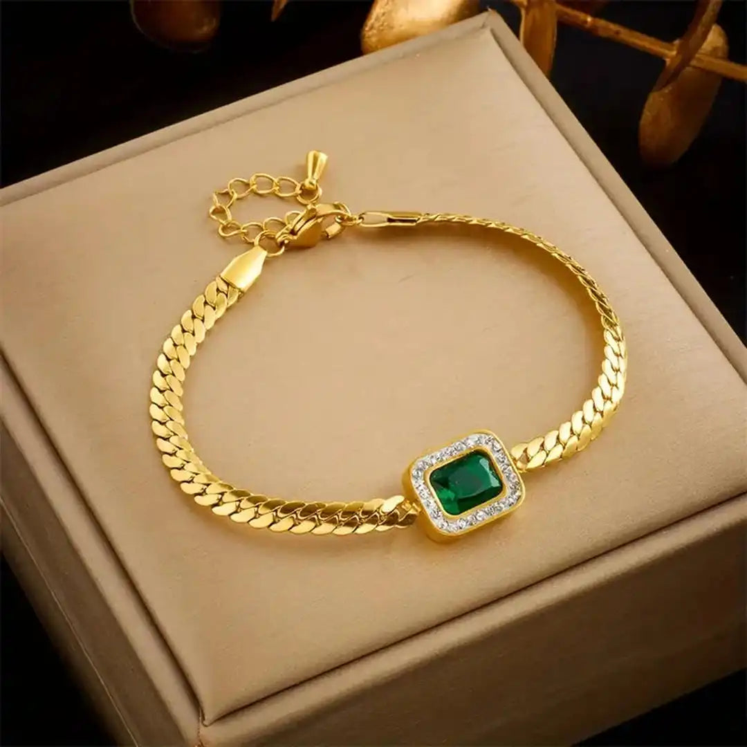 Radiant Gold Emerald Link Bracelet