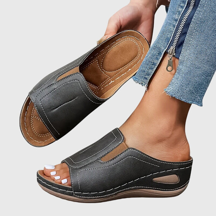 Aretha™ | Comfort Sandals
