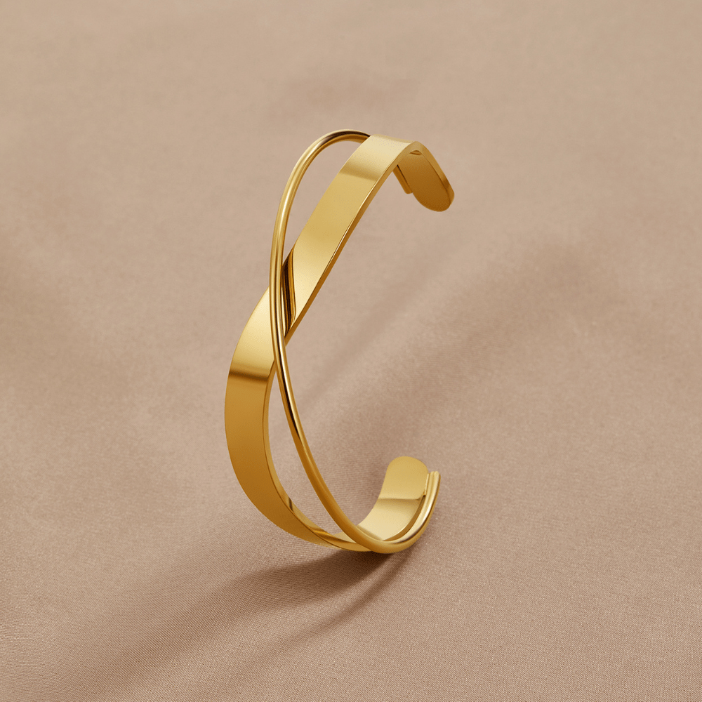 Polished Eve Gold Bracelet