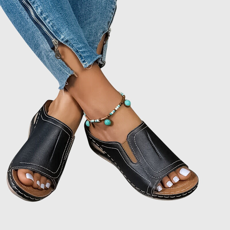 Aretha™ | Comfort Sandals