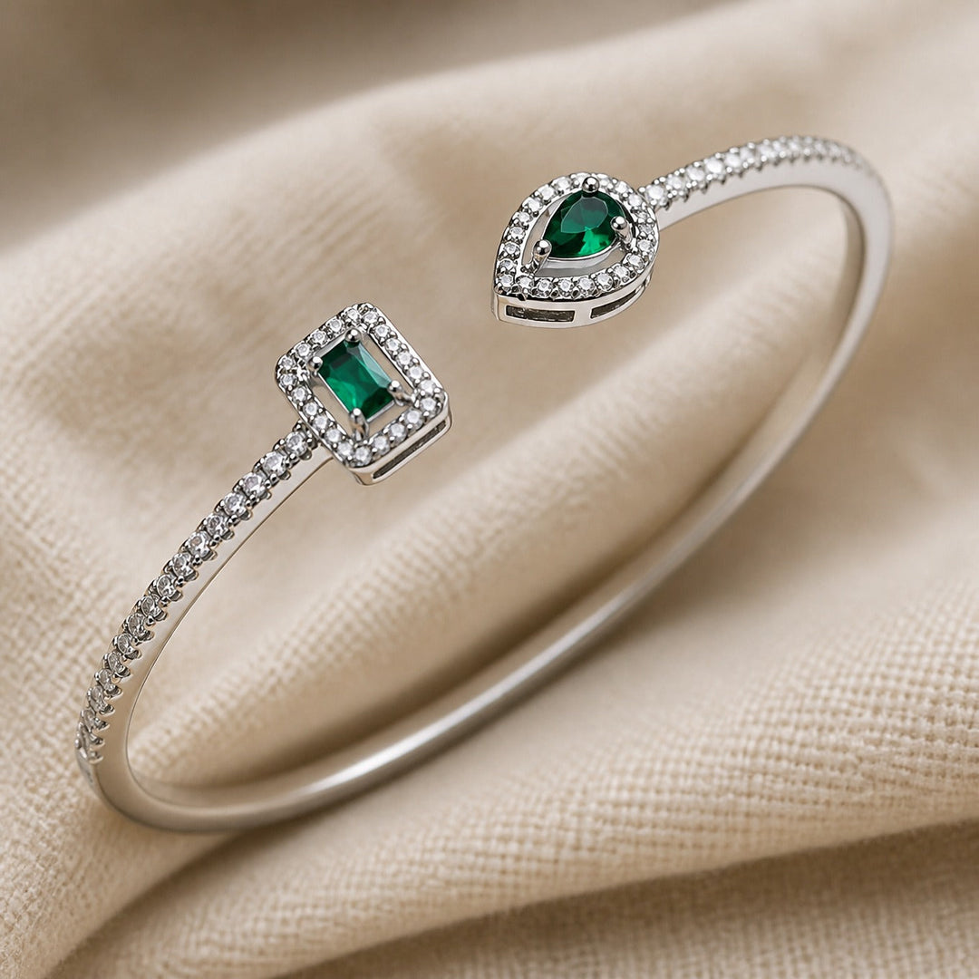 Emerald White Gold Cuff