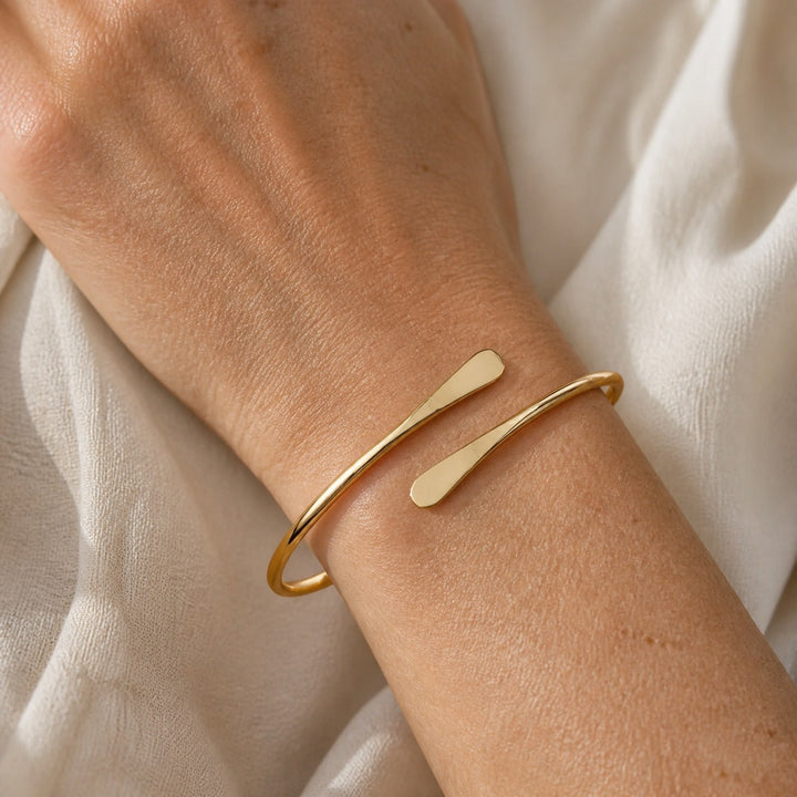 Golden Edge Open Bracelet