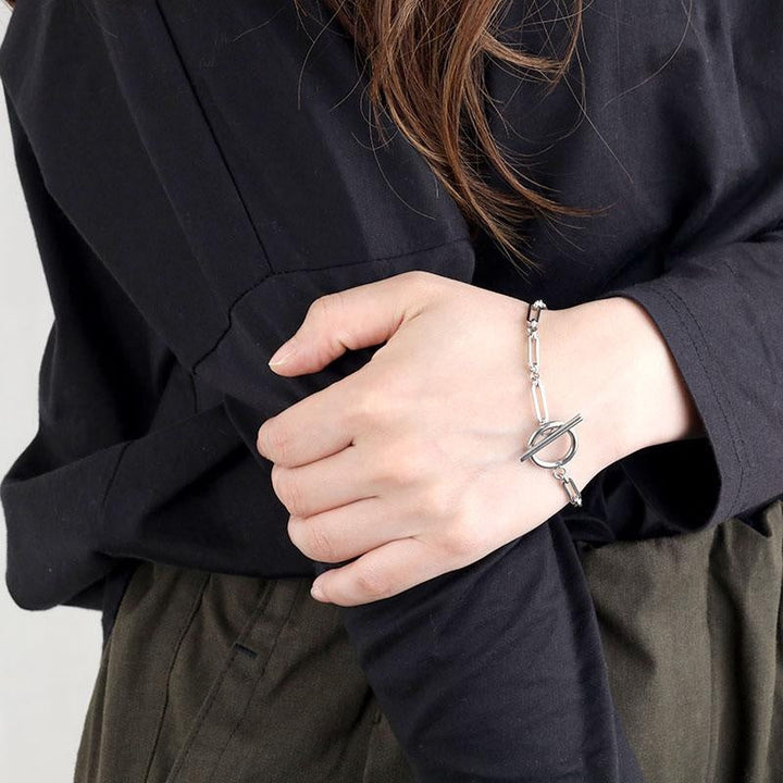 Sophisticated Link T-Bar Bracelet